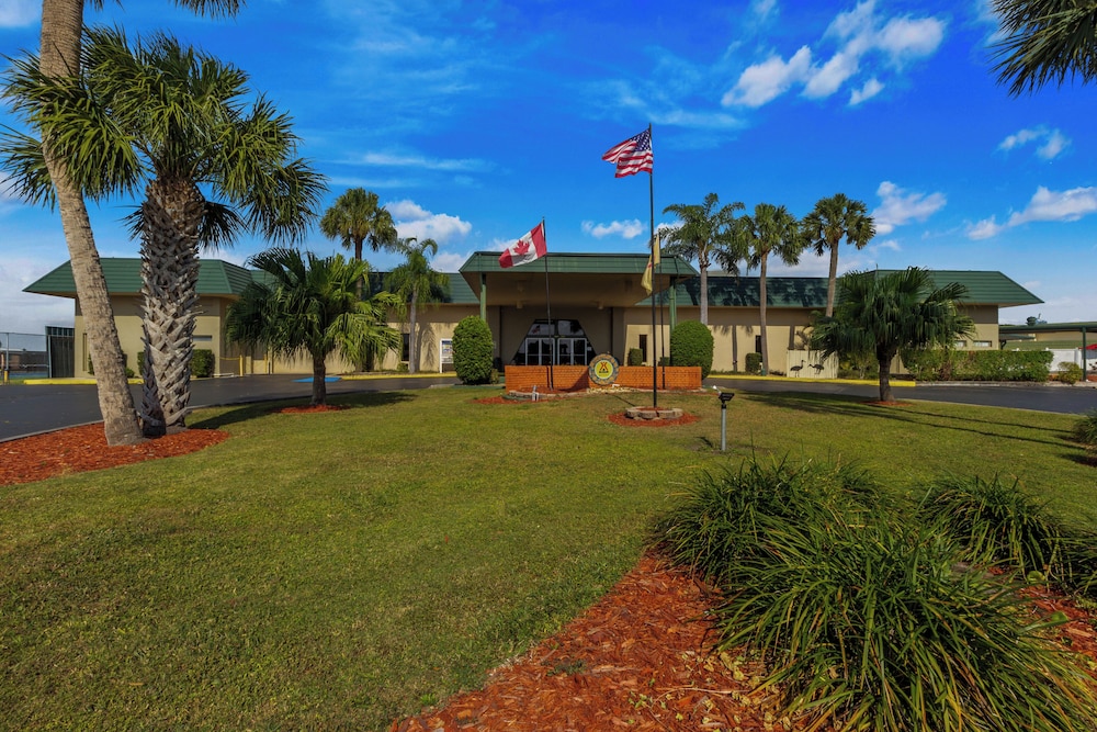 Okeechobee KOA Resort - photo 25