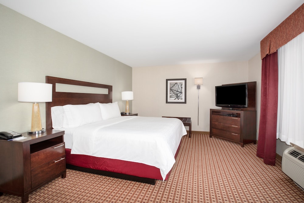 Holiday Inn Express & Suites Gillette by IHG - photo 7