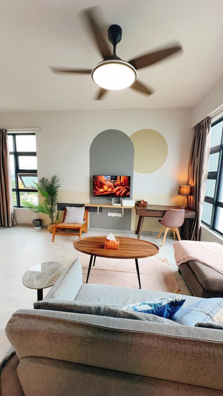 #3 No1 Revisited Stay Luxury Corner Seaview 2bath room Mango House3 — 4-Star Luxury Hotel in Kota Kinabalu, Malaysia