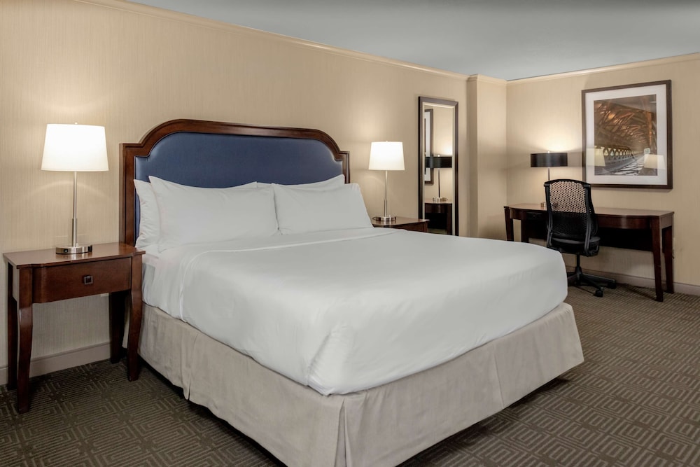DoubleTree by Hilton Burlington Vermont - photo 15