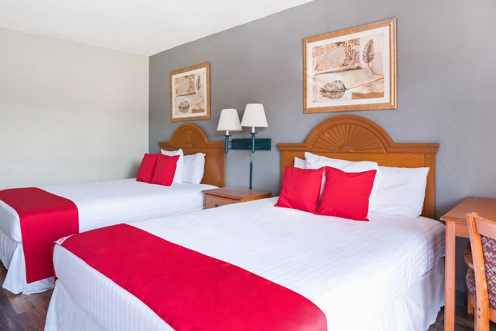 OYO Hotel Mustang Silverspring FL - photo 12