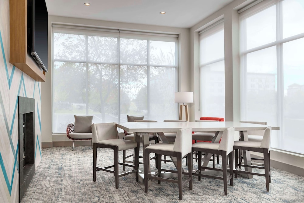 Hilton Garden Inn Denver Airport - photo 3
