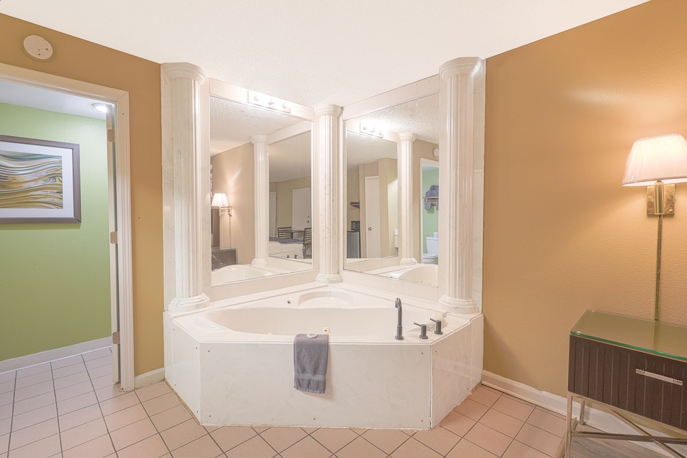 Americas Best Value Inn Brownsville West Tennessee - photo 25