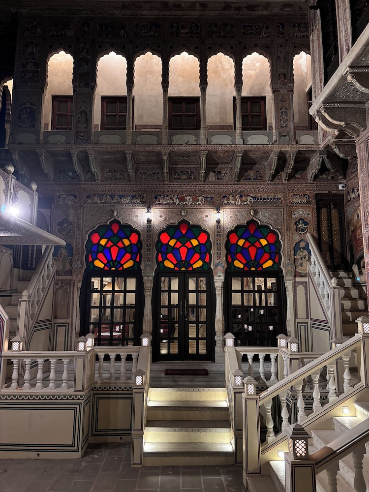 Hotel Mandawa Vilas — Jhunjhunun