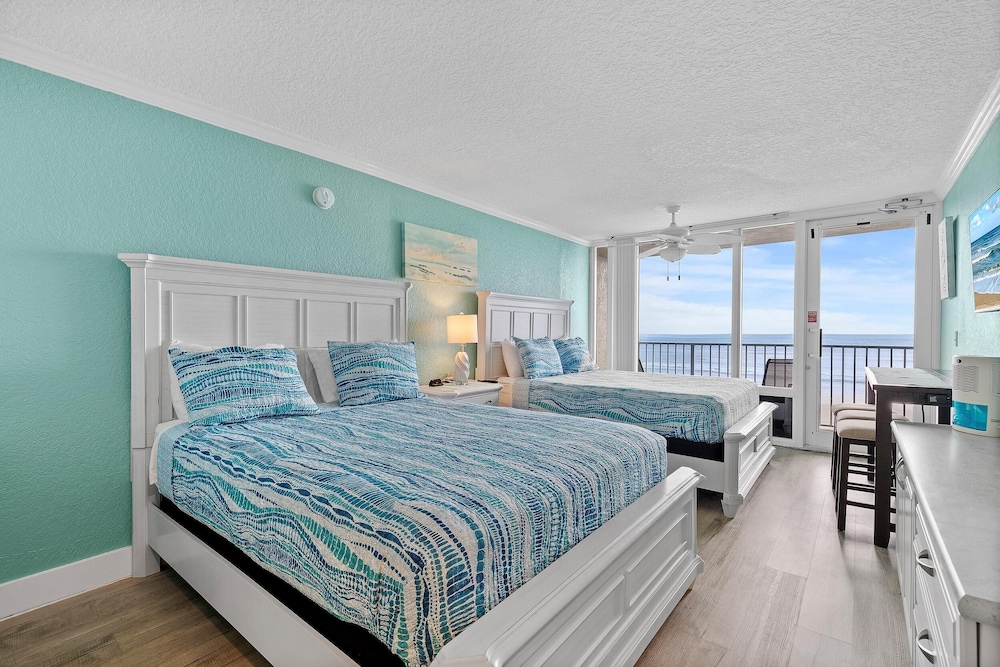 Pirates Cove 221 — 4-Star Luxury Hotel in Daytona Beach, United States