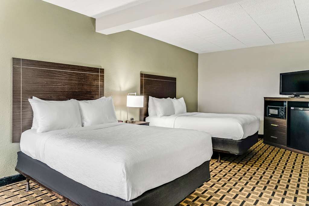 Quality Inn Detroit Downtown - photo 21