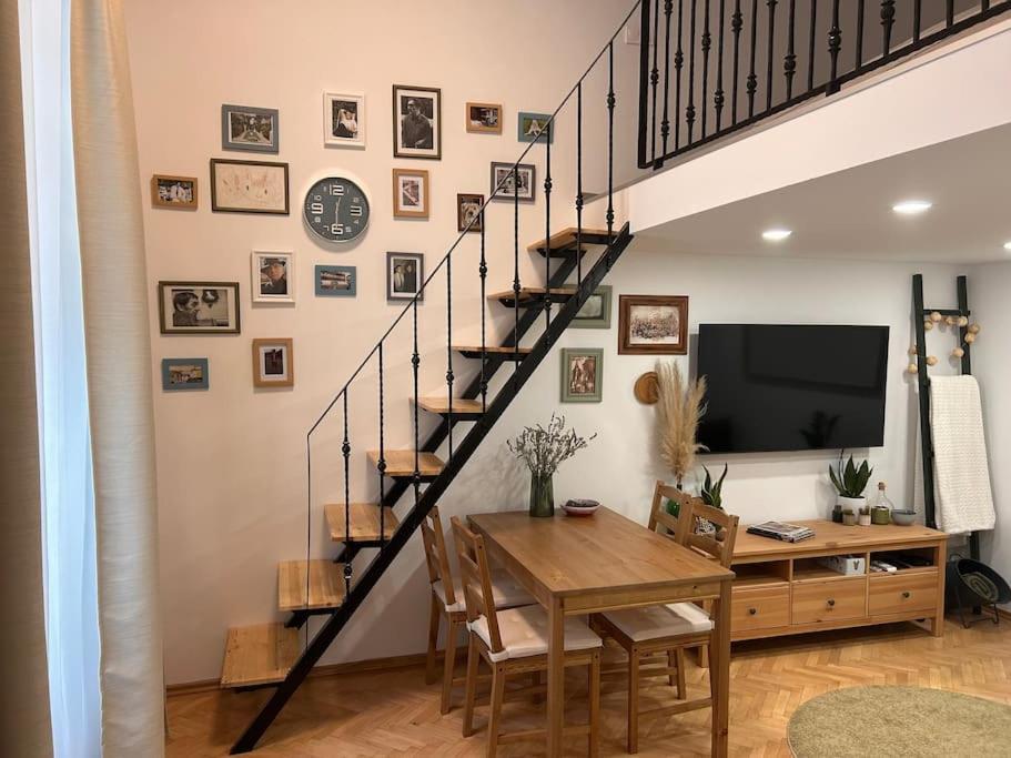 GabEni Home — 4-Star Luxury Hotel in Budapest, Hungary