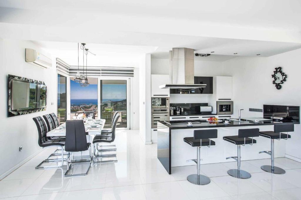 Villa Pallas KO1