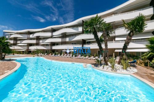 Baia Dorata — 4-Star Luxury Hotel in Lido Di Jesolo, Italy