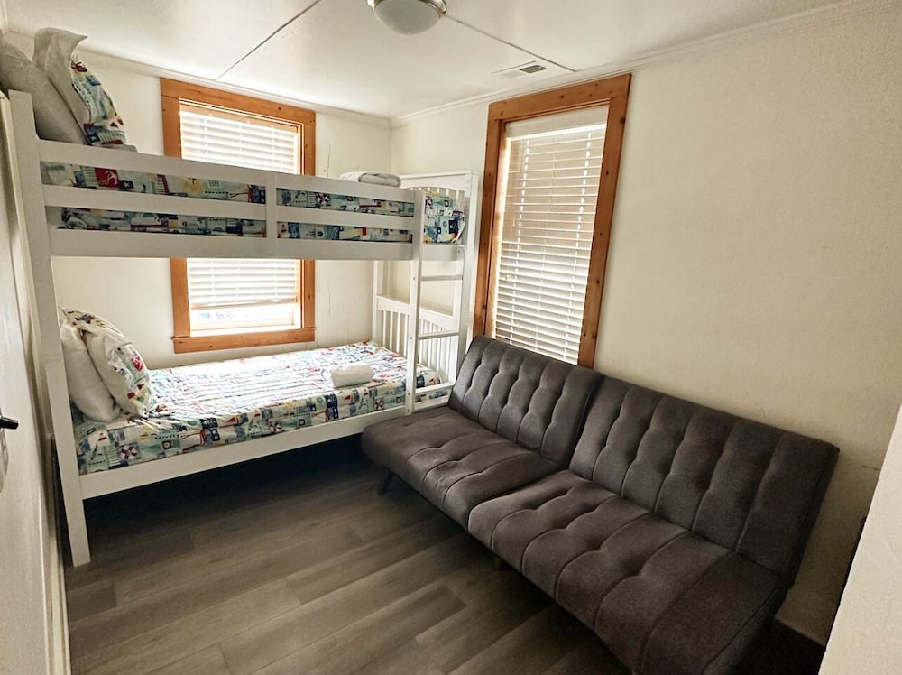 SandSpur Ocean Cottages - photo 29