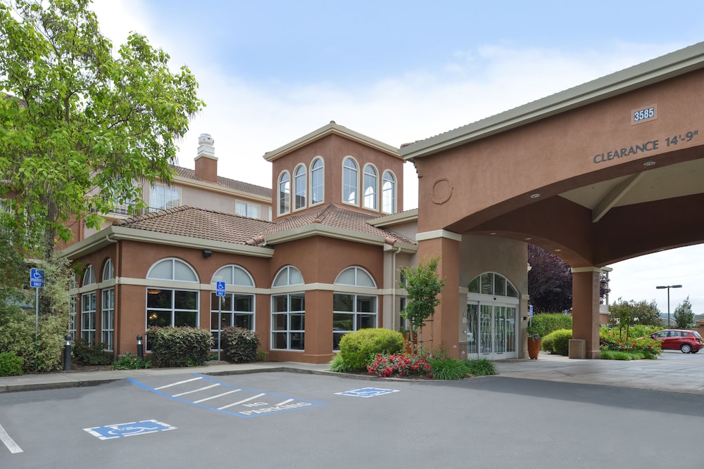 Hilton Garden Inn Napa - photo 93