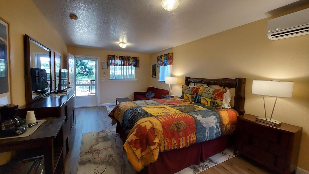 Little Valley Inn - photo 11
