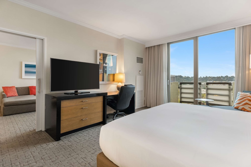 DoubleTree by Hilton San Diego Mission Valley - photo 29