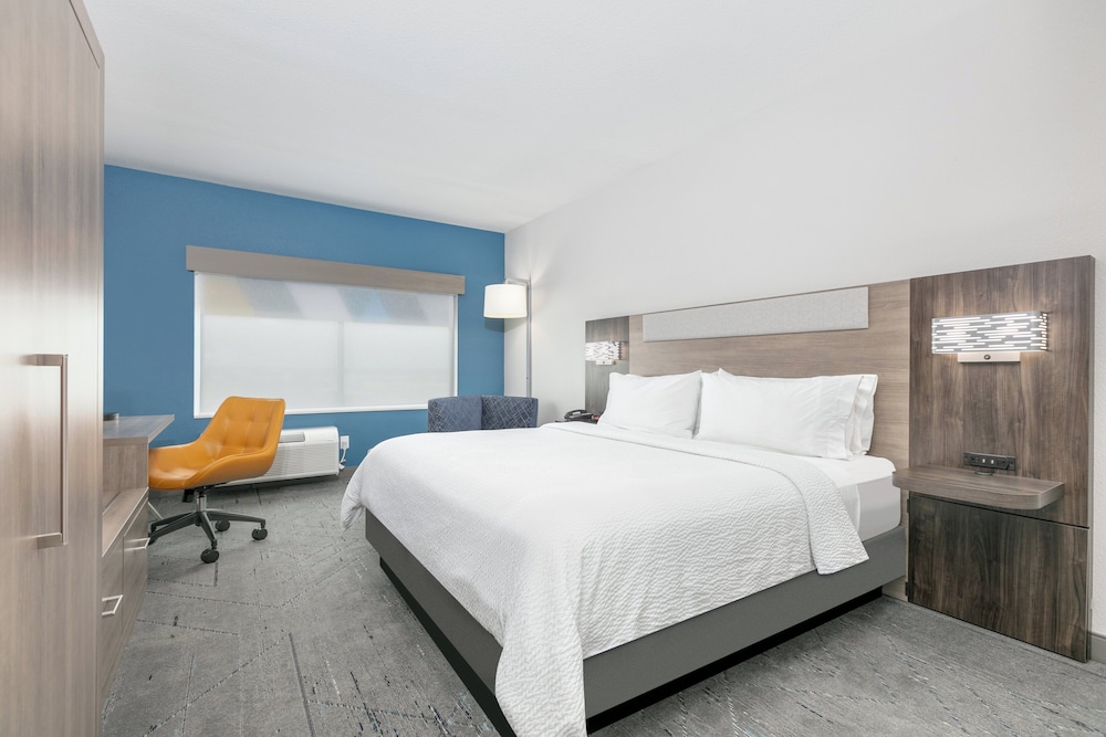 Holiday Inn Express & Suites Dallas Plano North by IHG - photo 9