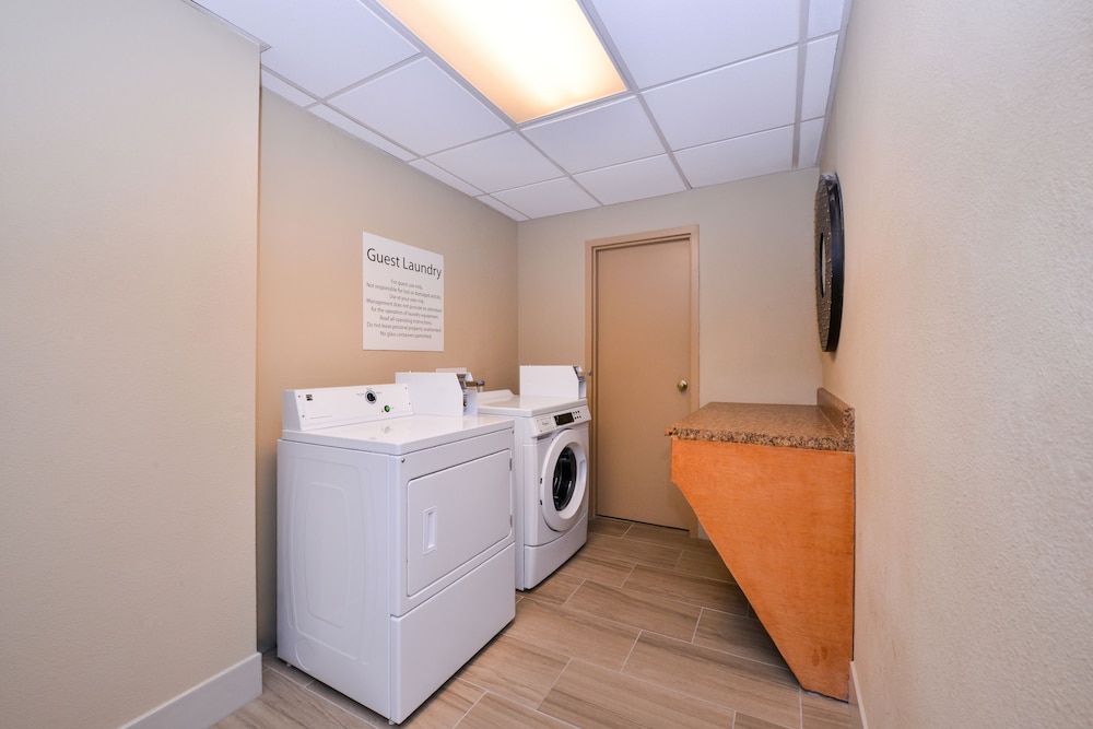 Holiday Inn Express Burlington by IHG - photo 42