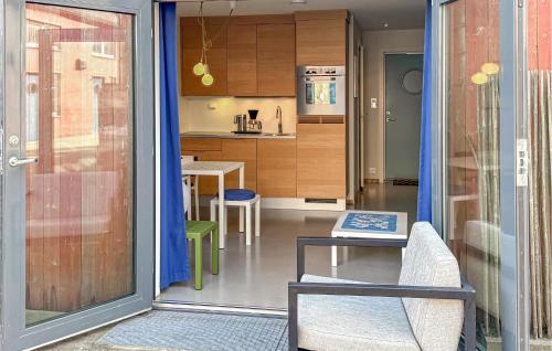Cozy Apartment In Søgne With Wifi — 4-Star Luxury Hotel in Sogne, Norway