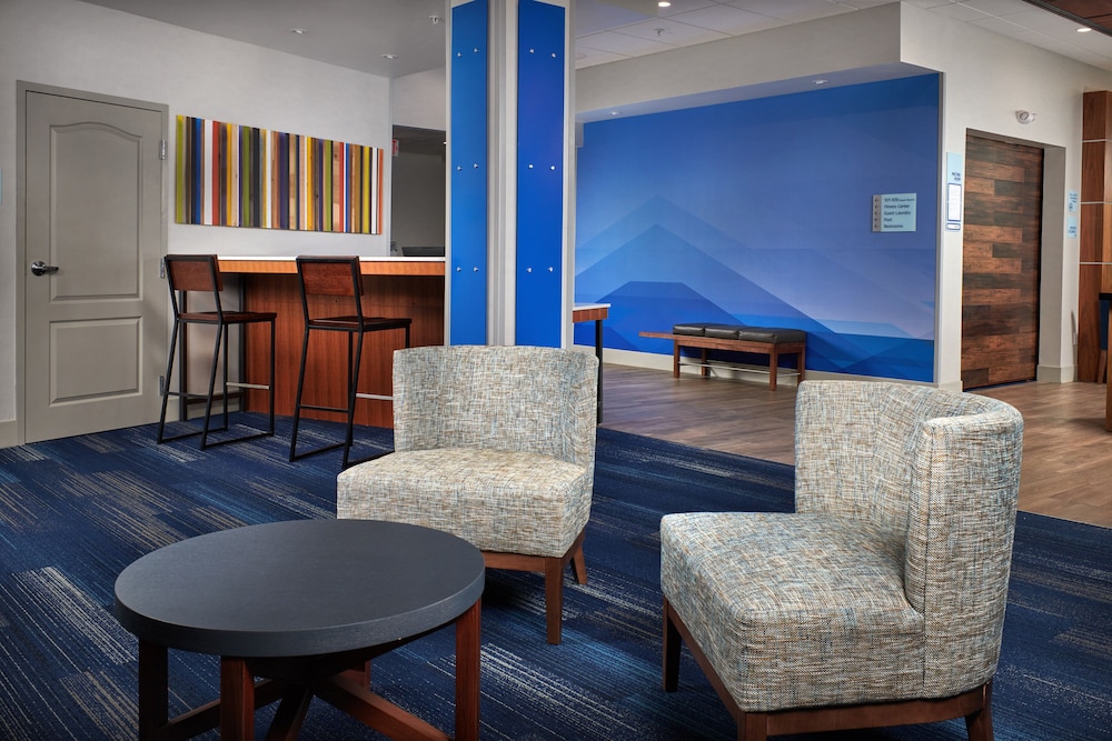 Holiday Inn Express Amherst Lockport by IHG - photo 5