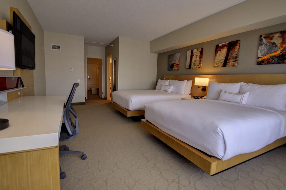 Renaissance Chicago Glenview Suites Hotel - photo 8