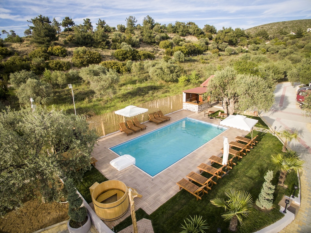 Mythos Bungalows — 4-Star Luxury Hotel in Thasos, Greece