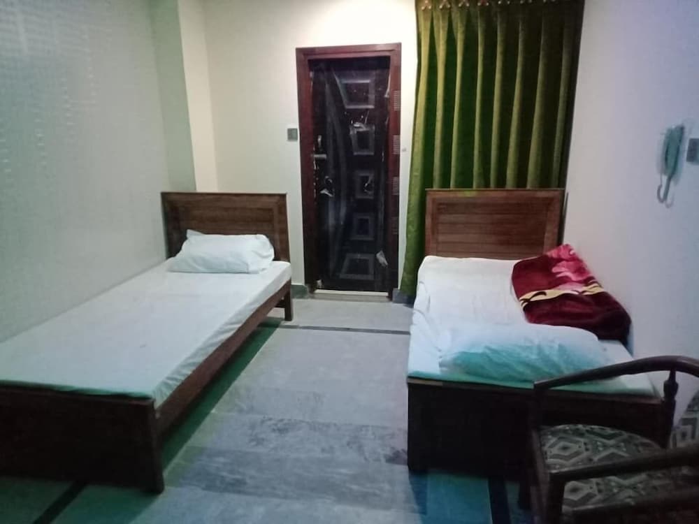 Urwa Hotel & Restaurent in Bagh, Pakistan