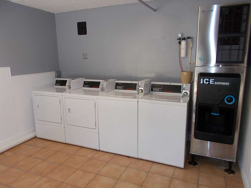 SureStay Plus Hotel by Best Western St Marys Cumberland - photo 10