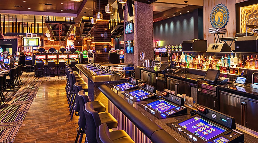 Isle Casino Hotel Bettendorf - photo 44