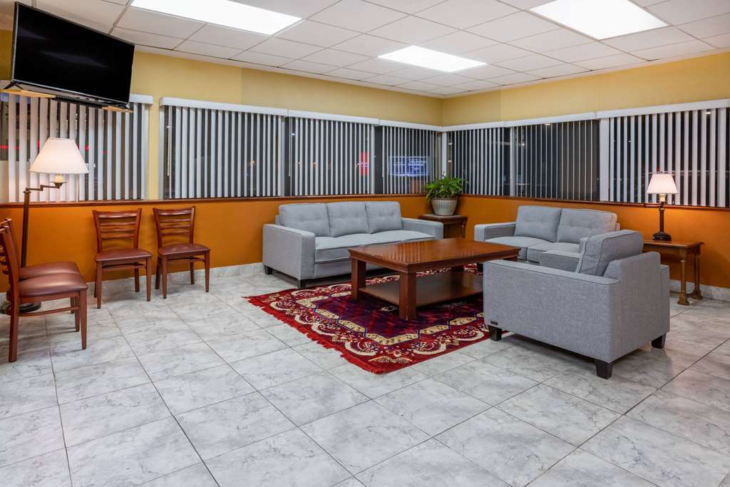 Ramada by Wyndham Rome Verona - photo 6