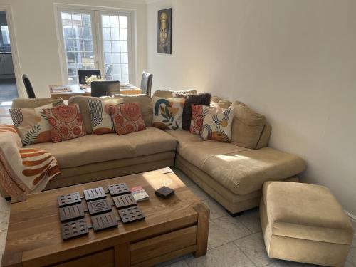 The Spacious Stay Stratford — 4-Star Luxury Hotel in London, United Kingdom