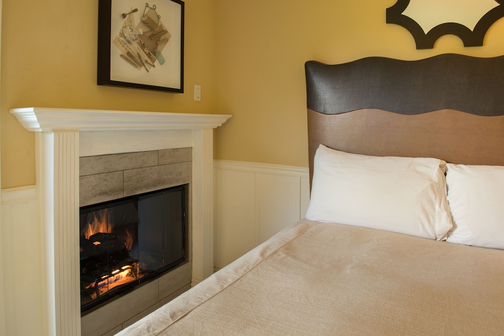 Lighthouse Lodge And Cottages - photo 13