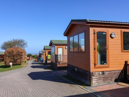 Daffodil Lodge — 4-Star Luxury Hotel in Ilfracombe, United Kingdom