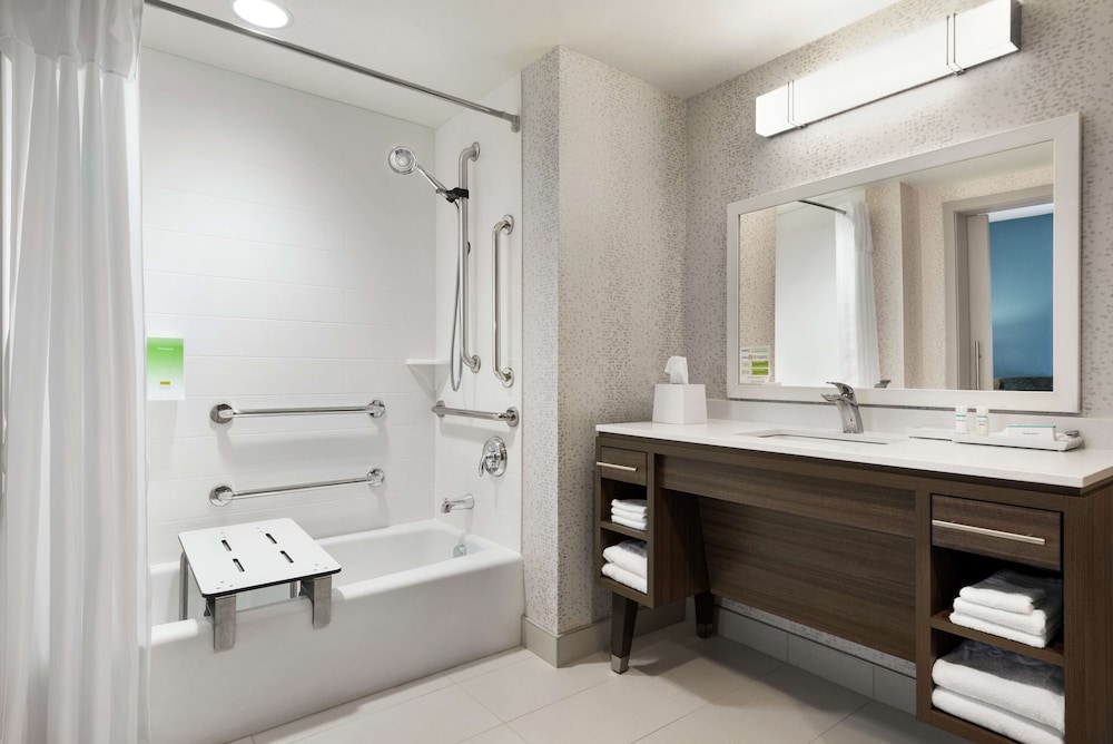 Home2 Suites by Hilton Brooklyn Park Minneapolis - photo 20