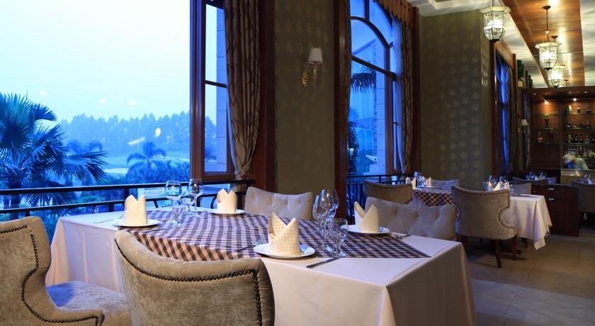 China Dragon Golf Hotel — 4-Star Luxury Hotel in Guangzhou, People's Republic of China