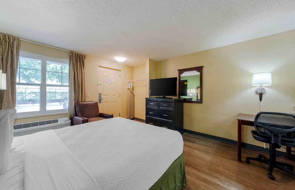 Extended Stay America Suites Ft Lauderdale Cyp Crk Andrews A - photo 13