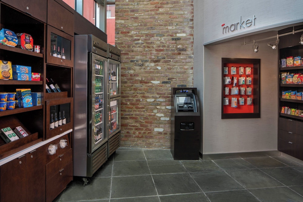 Courtyard by Marriott New Orleans Warehouse Arts District - photo 22