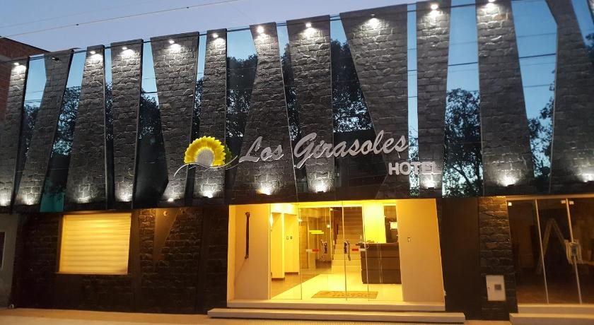 Los Girasoles Hotel — hotel in Uyuni