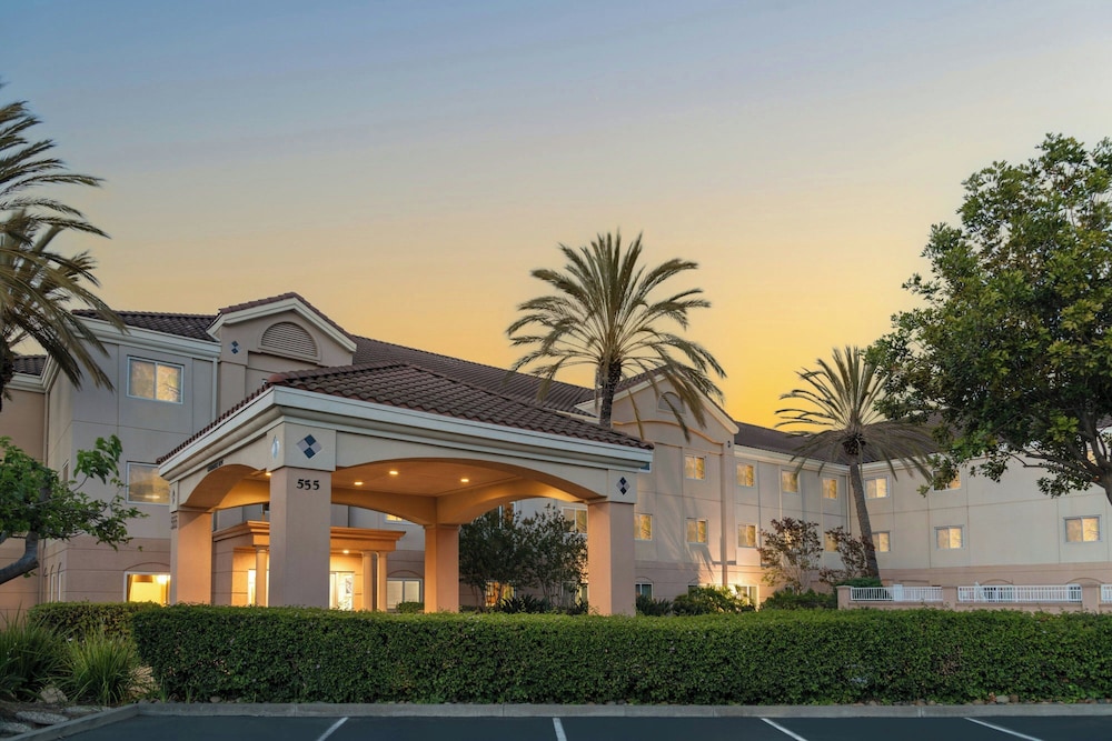 Fairfield Inn & Suites by Marriott San Francisco San Carlos - photo 44