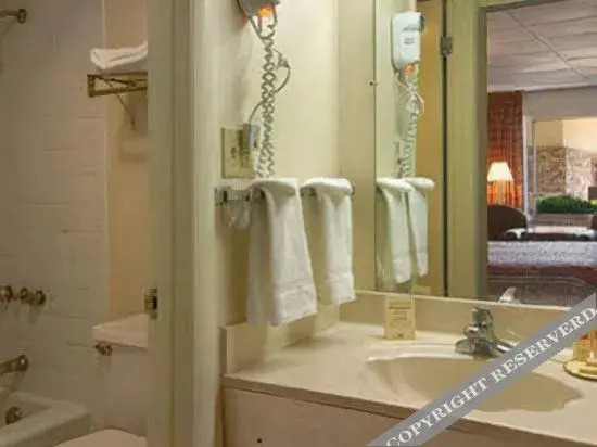 Knights Inn Bessemer AL - photo 9