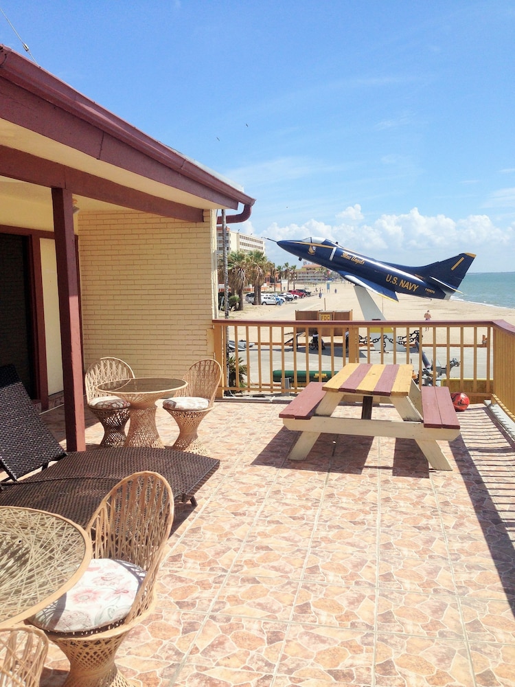 Capri Beach Hotel - featured photo