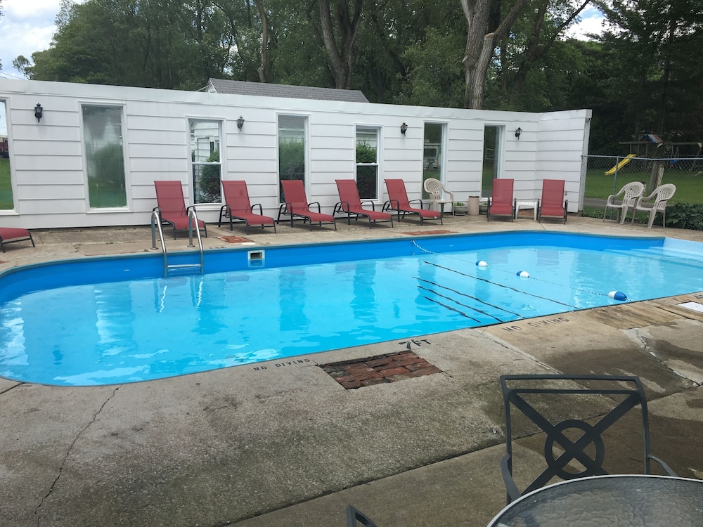 Plantation Motel - photo 98