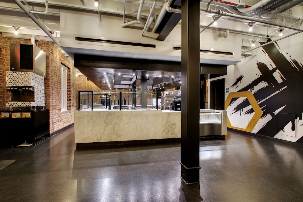 Hotel Hive - photo 94