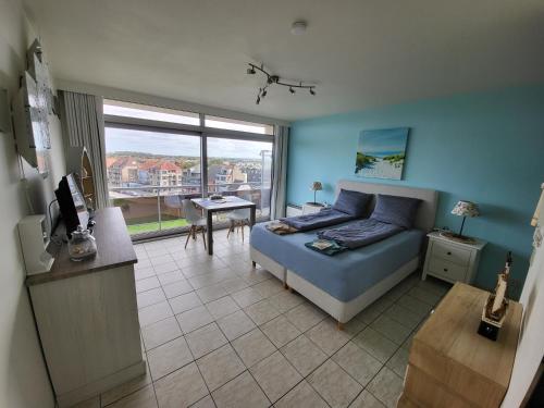 Studio with sea view and panoramic view in Bredene — 4-Star Luxury Hotel in Bredene, Belgium