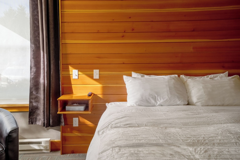 Inn of the White Salmon - photo 17