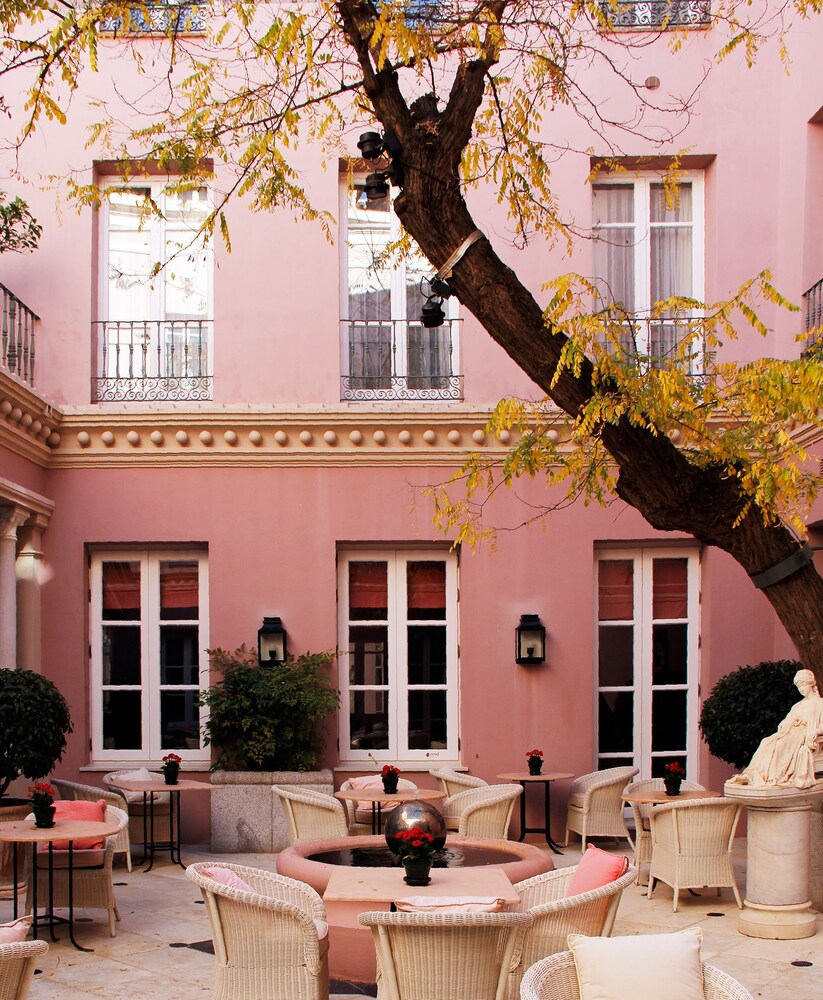 Villa Padierna Thermas de Carratraca — 5-Star Luxury Hotel in Carratraca, Spain