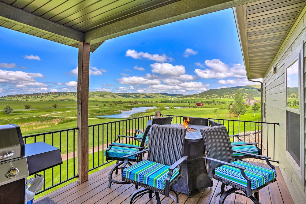 Luxe Spearfish Hideaway Golf Hike Explore — hotel in Spearfish