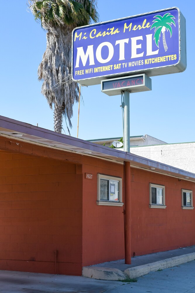 Merle Motel - photo 26
