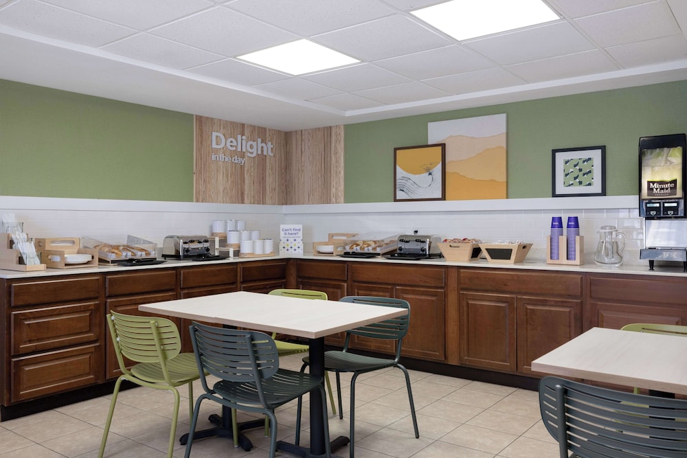 Spark by Hilton Bentonville - photo 27