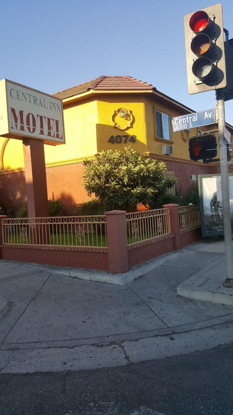 Central Inn Motel on 41 Street - photo 15