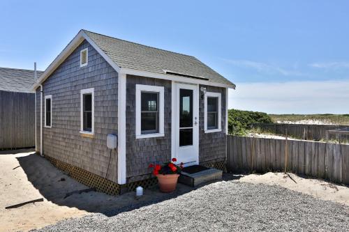 Truro Beach Cottages - photo 40