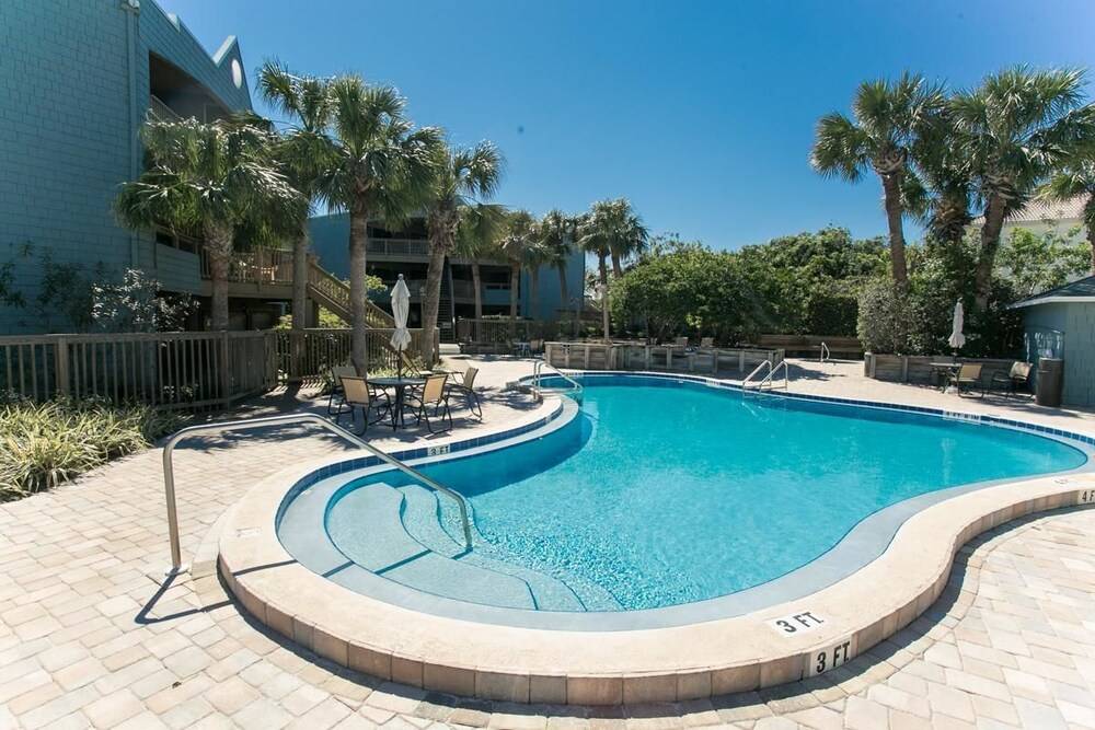 Hibiscus Resort C 2 Bedroom Condo by MCM - photo 12