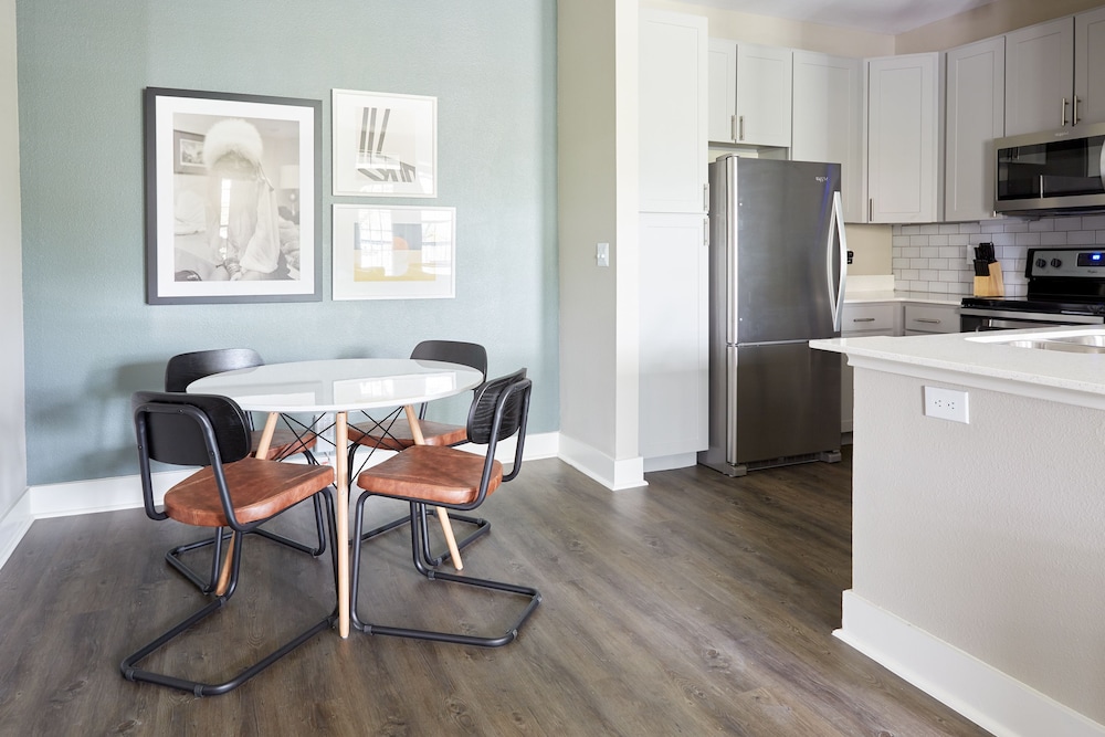 Sonder East Eleventh - photo 14